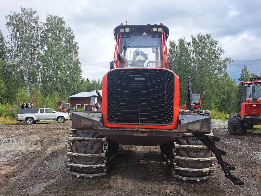 Komatsu 855 - Kuormatraktori: kuva Komatsu 855 - Kuormatraktori Komatsu 855 - Kuormatraktori: kuva Komatsu 855 - Kuormatraktori
