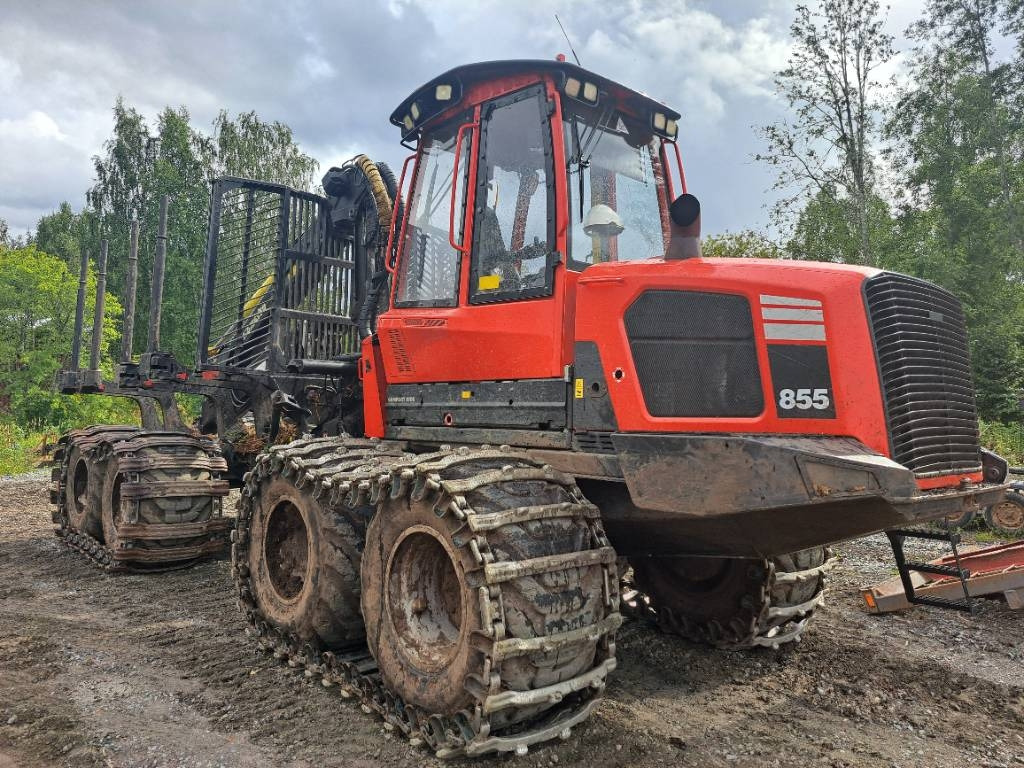 Komatsu 855 - Kuormatraktori: kuva Komatsu 855 - Kuormatraktori Komatsu 855 - Kuormatraktori: kuva Komatsu 855 - Kuormatraktori