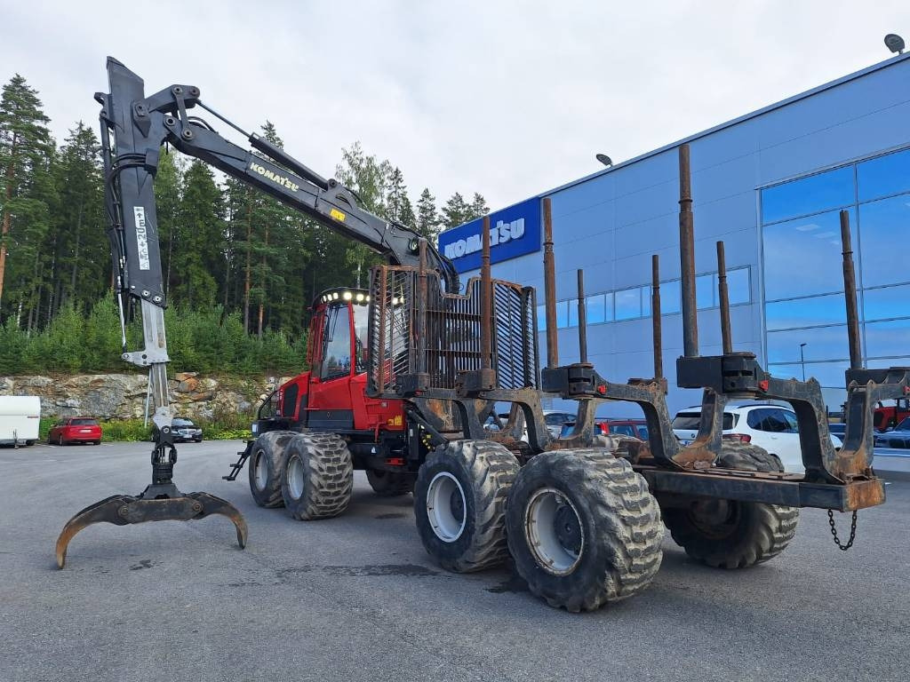 Komatsu 875 - Kuormatraktori: kuva Komatsu 875 - Kuormatraktori Komatsu 875 - Kuormatraktori: kuva Komatsu 875 - Kuormatraktori