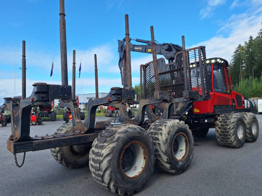 Komatsu 875 - Kuormatraktori: kuva Komatsu 875 - Kuormatraktori Komatsu 875 - Kuormatraktori: kuva Komatsu 875 - Kuormatraktori