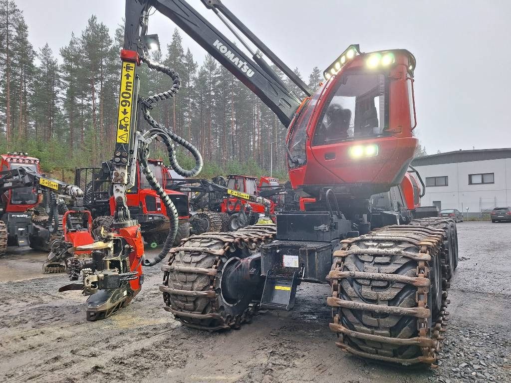 Komatsu 901 XC - Harvesteri: kuva Komatsu 901 XC - Harvesteri Komatsu 901 XC - Harvesteri: kuva Komatsu 901 XC - Harvesteri