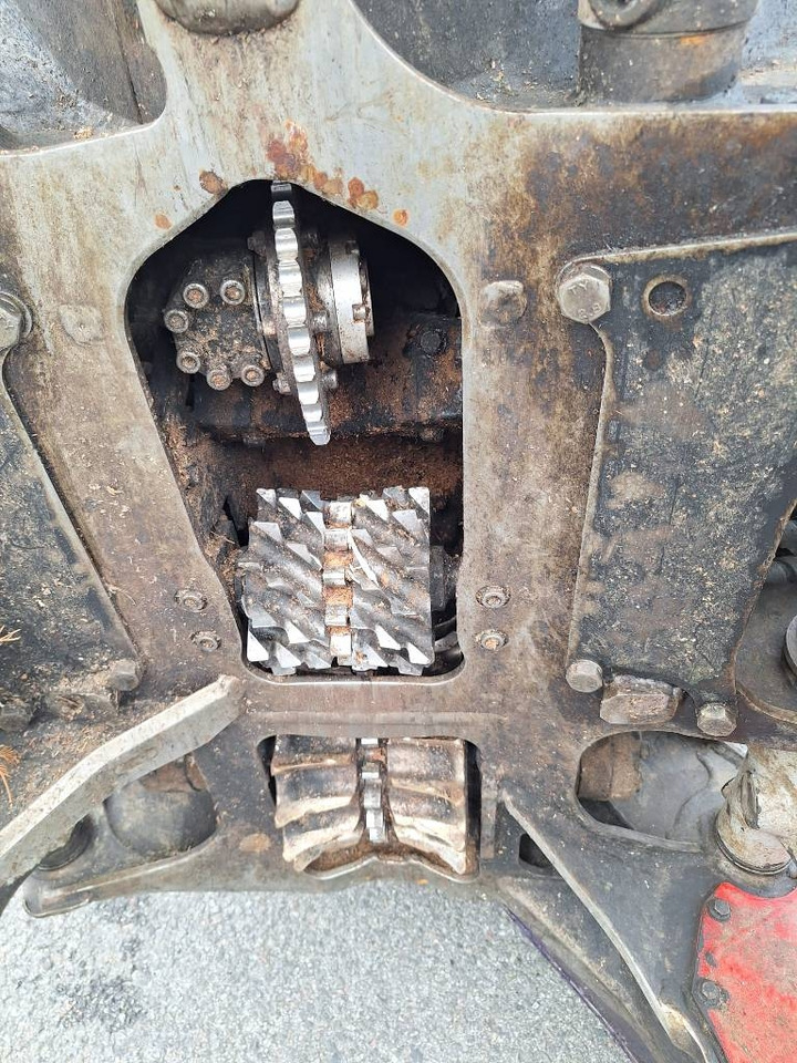 Harvesteri Komatsu 931 XC: kuva Harvesteri Komatsu 931 XC Harvesteri Komatsu 931 XC: kuva Harvesteri Komatsu 931 XC