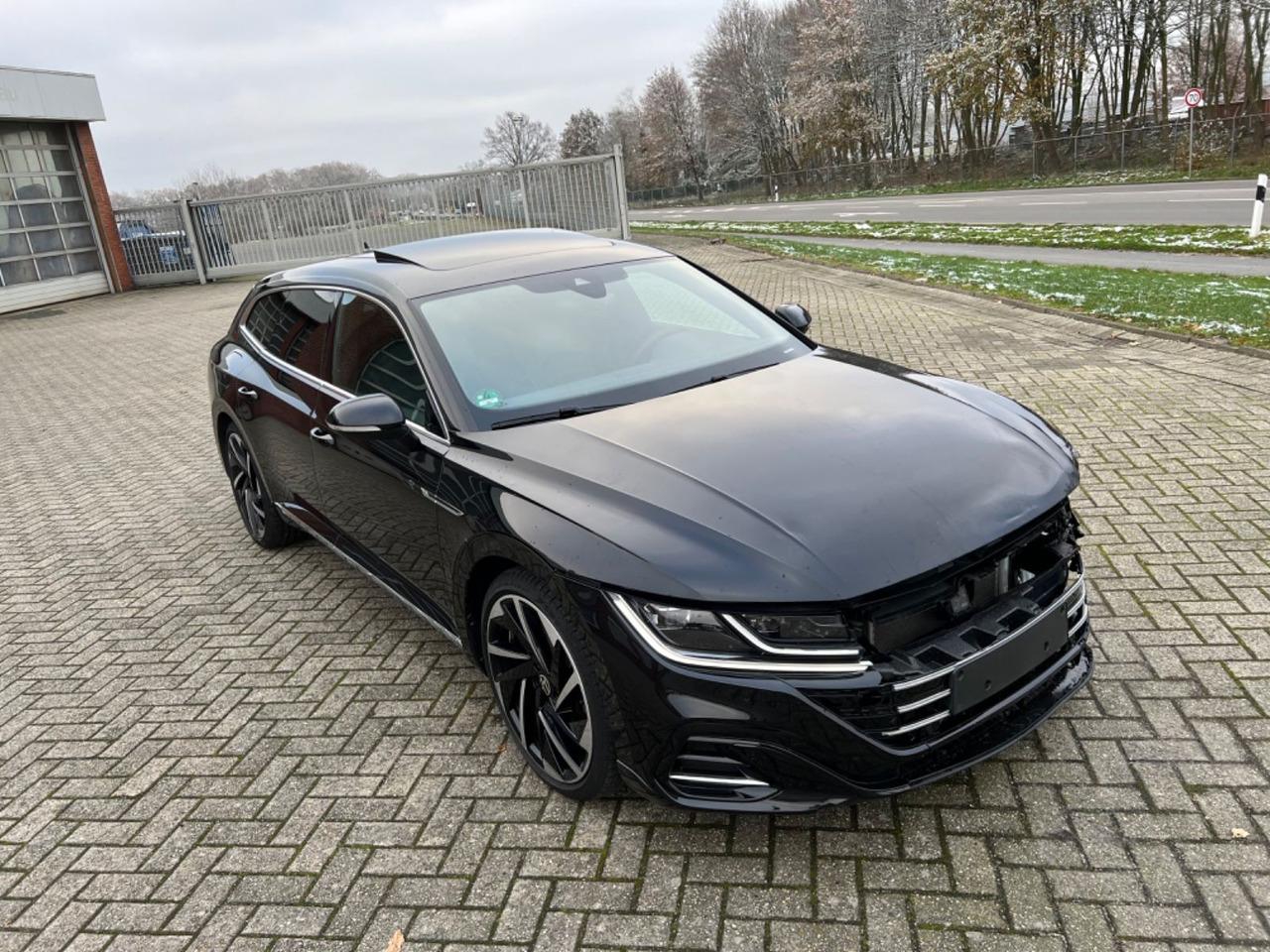 Volkswagen Arteon Shooting Brake R-Line 4Motion - Henkilöauto: kuva Volkswagen Arteon Shooting Brake R-Line 4Motion - Henkilöauto Volkswagen Arteon Shooting Brake R-Line 4Motion - Henkilöauto: kuva Volkswagen Arteon Shooting Brake R-Line 4Motion - Henkilöauto
