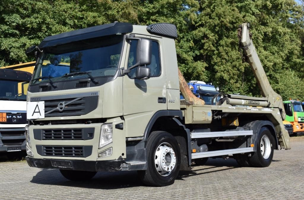 Volvo FM 330 BL/Meiller AK-12 LTD/Retarder,Klima,E5 - Kippiauto kuorma-auto: kuva Volvo FM 330 BL/Meiller AK-12 LTD/Retarder,Klima,E5 - Kippiauto kuorma-auto Volvo FM 330 BL/Meiller AK-12 LTD/Retarder,Klima,E5 - Kippiauto kuorma-auto: kuva Volvo FM 330 BL/Meiller AK-12 LTD/Retarder,Klima,E5 - Kippiauto kuorma-auto
