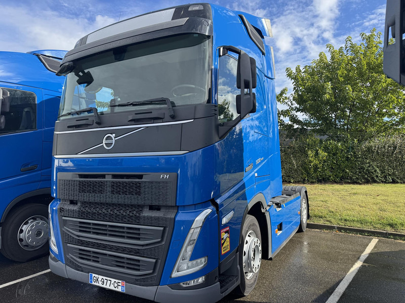 Volvo FH - Vetopöytäauto: kuva Volvo FH - Vetopöytäauto Volvo FH - Vetopöytäauto: kuva Volvo FH - Vetopöytäauto