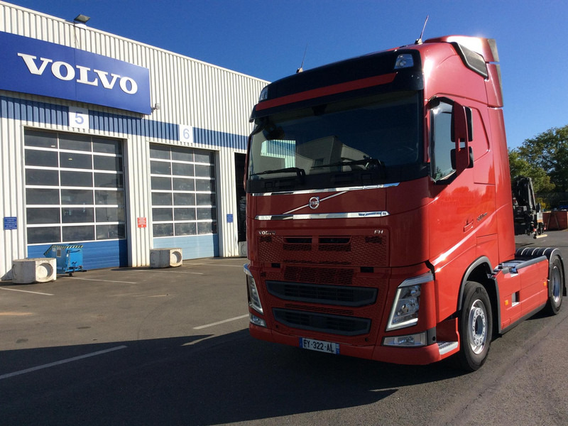 Volvo FH - Vetopöytäauto: kuva Volvo FH - Vetopöytäauto Volvo FH - Vetopöytäauto: kuva Volvo FH - Vetopöytäauto