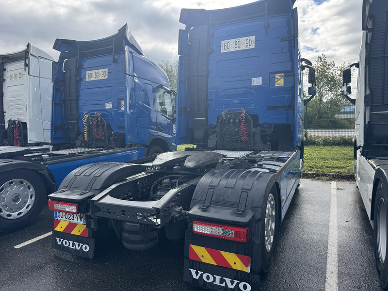Volvo FH - Vetopöytäauto: kuva Volvo FH - Vetopöytäauto Volvo FH - Vetopöytäauto: kuva Volvo FH - Vetopöytäauto