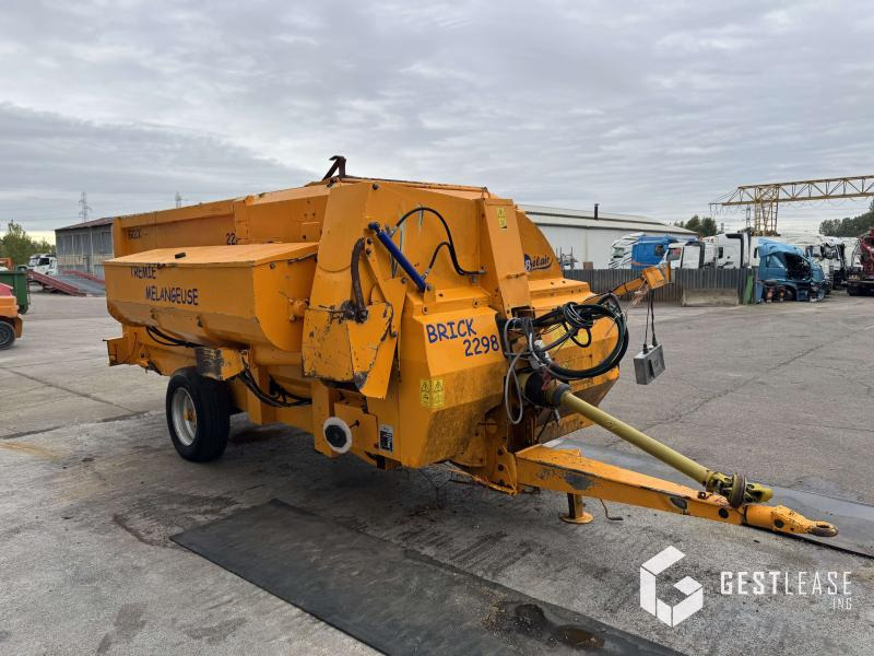 Belair Brick 2298 S - Seosrehuvaunu: kuva Belair Brick 2298 S - Seosrehuvaunu Belair Brick 2298 S - Seosrehuvaunu: kuva Belair Brick 2298 S - Seosrehuvaunu