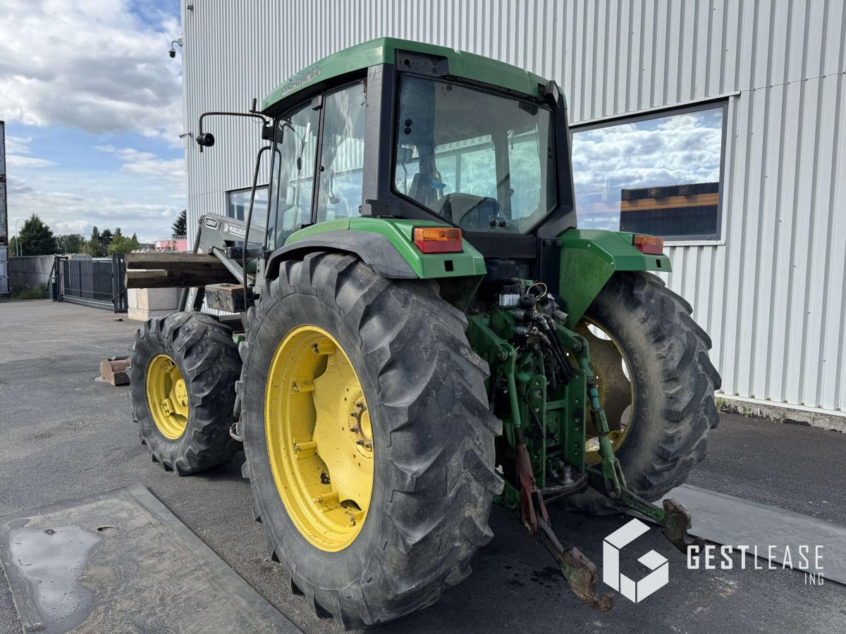 John Deere 6400 4RM - Traktori: kuva John Deere 6400 4RM - Traktori John Deere 6400 4RM - Traktori: kuva John Deere 6400 4RM - Traktori