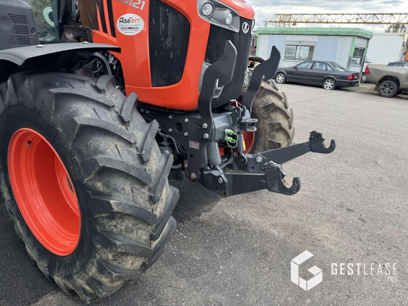 Kubota M6121 - Traktori: kuva Kubota M6121 - Traktori Kubota M6121 - Traktori: kuva Kubota M6121 - Traktori