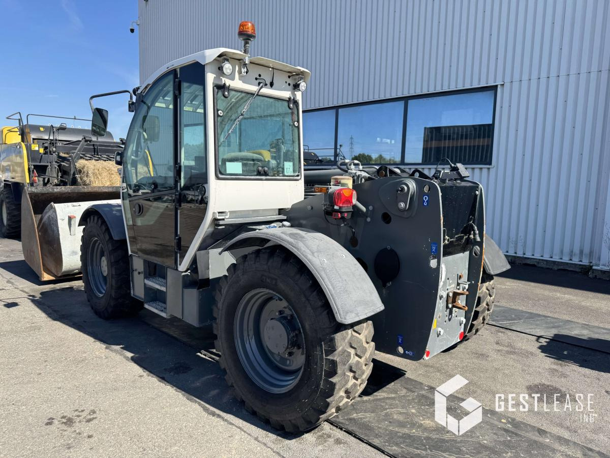 LIEBHERR T33.10 - Työntömastotrukki: kuva LIEBHERR T33.10 - Työntömastotrukki LIEBHERR T33.10 - Työntömastotrukki: kuva LIEBHERR T33.10 - Työntömastotrukki