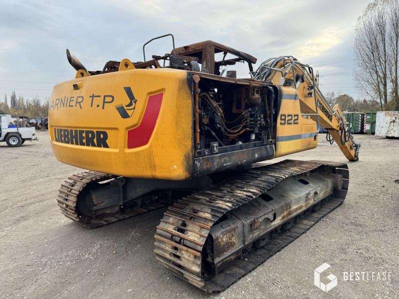 Liebherr R922LC - Telakaivukone: kuva Liebherr R922LC - Telakaivukone Liebherr R922LC - Telakaivukone: kuva Liebherr R922LC - Telakaivukone