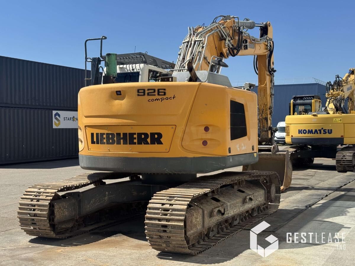 Liebherr R926 Compact - Telakaivukone: kuva Liebherr R926 Compact - Telakaivukone Liebherr R926 Compact - Telakaivukone: kuva Liebherr R926 Compact - Telakaivukone