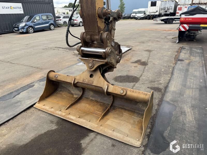 Liebherr R934 LC MULTI USER - Pitkäpuominen kaivinkone: kuva Liebherr R934 LC MULTI USER - Pitkäpuominen kaivinkone Liebherr R934 LC MULTI USER - Pitkäpuominen kaivinkone: kuva Liebherr R934 LC MULTI USER - Pitkäpuominen kaivinkone