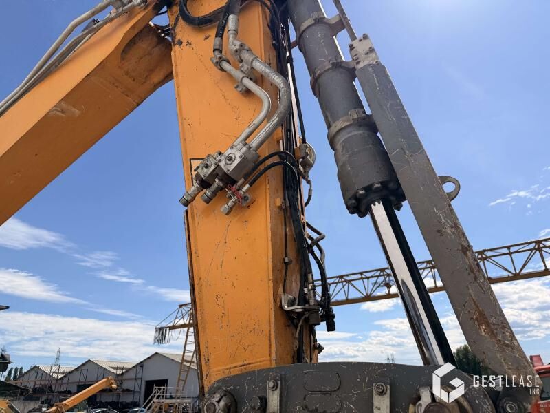 Liebherr R946NLC - Telakaivukone: kuva Liebherr R946NLC - Telakaivukone Liebherr R946NLC - Telakaivukone: kuva Liebherr R946NLC - Telakaivukone