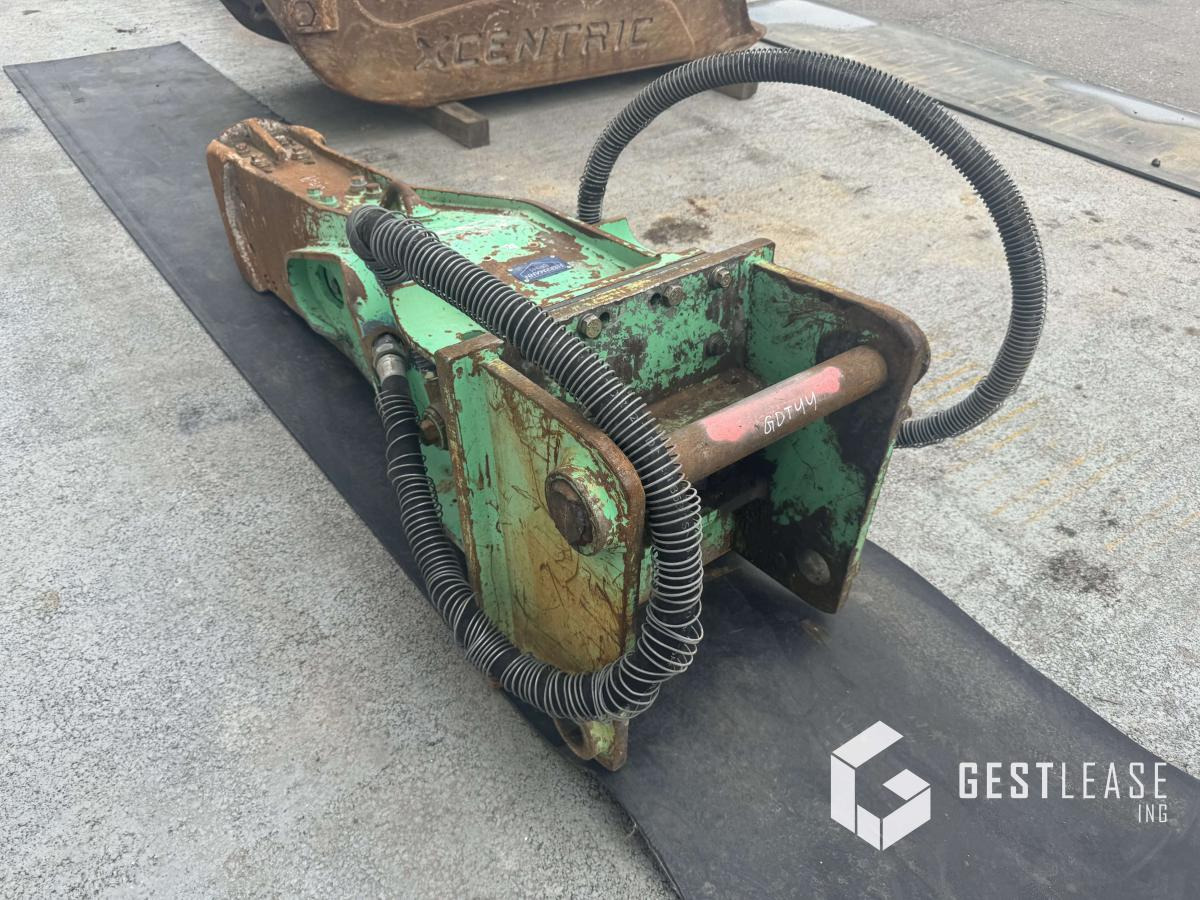 MONTABERT BRM 900 - Iskuvasara: kuva MONTABERT BRM 900 - Iskuvasara MONTABERT BRM 900 - Iskuvasara: kuva MONTABERT BRM 900 - Iskuvasara