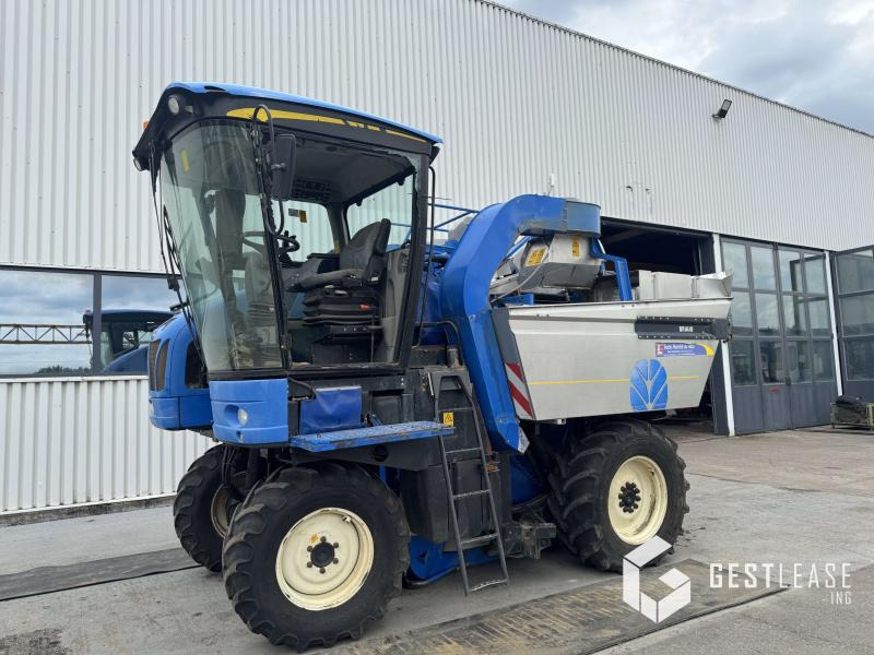 New Holland VL6050 - Viinin korjuukone: kuva New Holland VL6050 - Viinin korjuukone New Holland VL6050 - Viinin korjuukone: kuva New Holland VL6050 - Viinin korjuukone