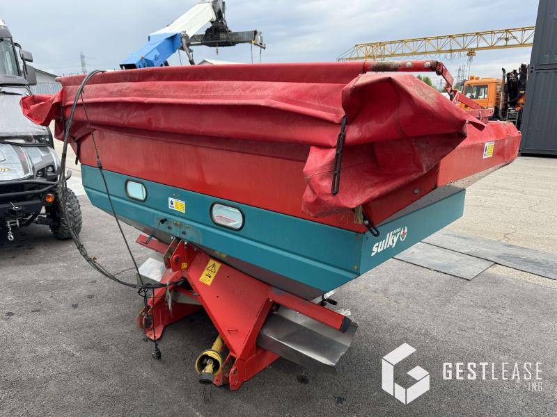 Sulky DPX EXPERT - Lannoitteenlevitin: kuva Sulky DPX EXPERT - Lannoitteenlevitin Sulky DPX EXPERT - Lannoitteenlevitin: kuva Sulky DPX EXPERT - Lannoitteenlevitin