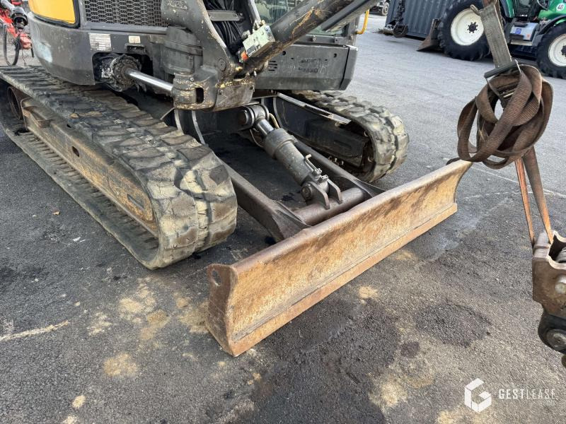 Volvo ECR88 D - Minikuormaaja: kuva Volvo ECR88 D - Minikuormaaja Volvo ECR88 D - Minikuormaaja: kuva Volvo ECR88 D - Minikuormaaja