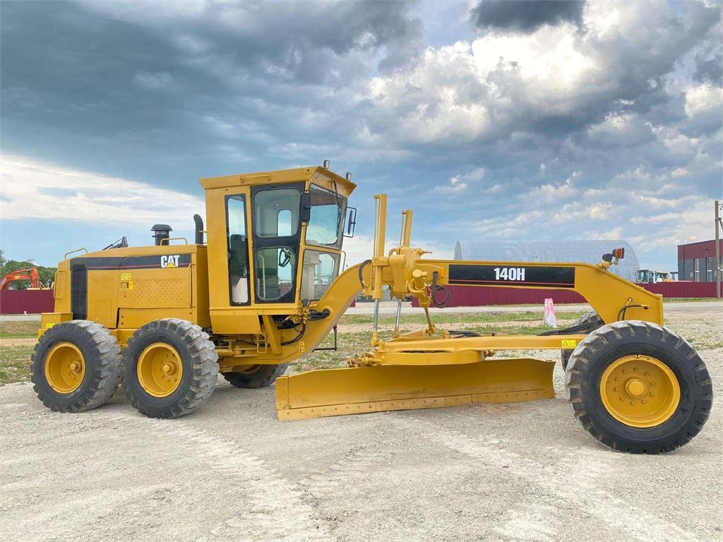 CAT 140 H - Tiehöylä: kuva CAT 140 H - Tiehöylä CAT 140 H - Tiehöylä: kuva CAT 140 H - Tiehöylä