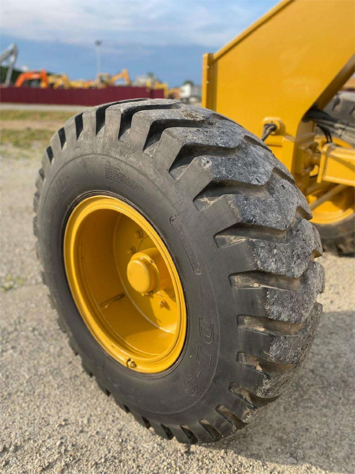 Tiehöylä CAT 140 H: kuva Tiehöylä CAT 140 H