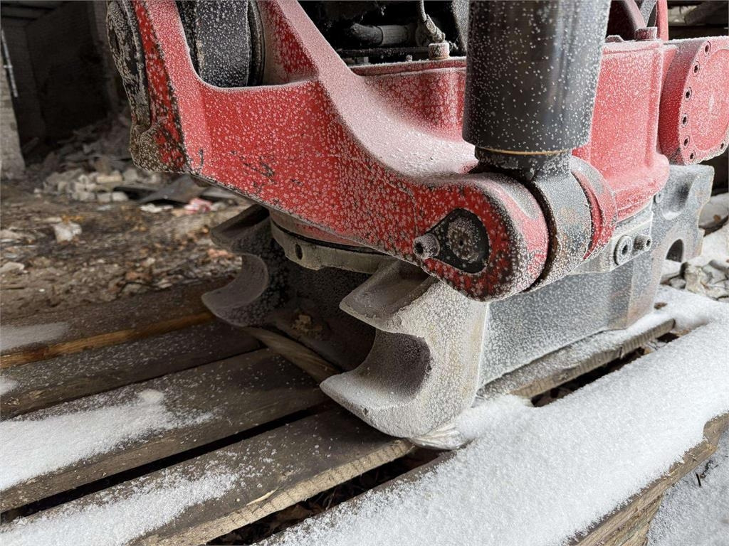 CAT 323 ROTOTILT R8 - Telakaivukone: kuva CAT 323 ROTOTILT R8 - Telakaivukone CAT 323 ROTOTILT R8 - Telakaivukone: kuva CAT 323 ROTOTILT R8 - Telakaivukone