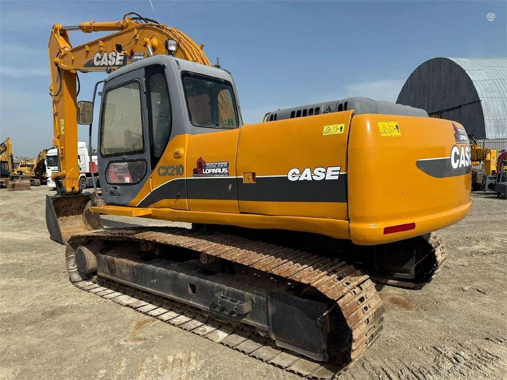 Case Cx 210, ISUZU MANUAL PUMP - Telakaivukone: kuva Case Cx 210, ISUZU MANUAL PUMP - Telakaivukone Case Cx 210, ISUZU MANUAL PUMP - Telakaivukone: kuva Case Cx 210, ISUZU MANUAL PUMP - Telakaivukone