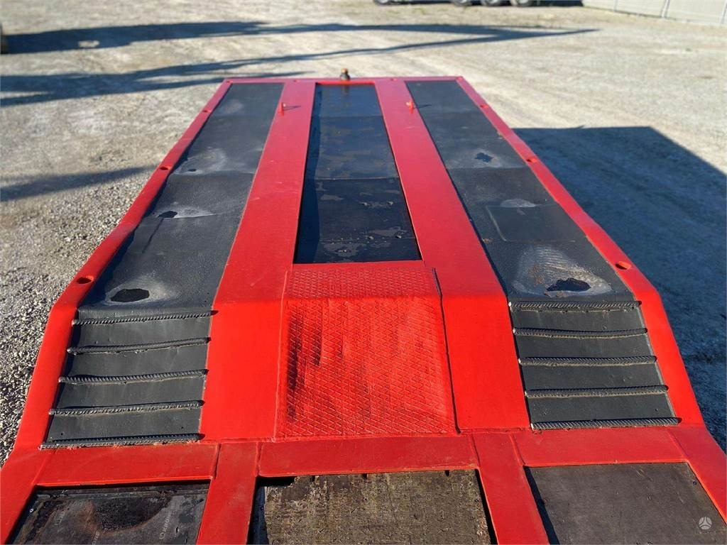 Hako Gooseneck lowbed , axle lift - Apuvaunu puoliperävaunu: kuva Hako Gooseneck lowbed , axle lift - Apuvaunu puoliperävaunu Hako Gooseneck lowbed , axle lift - Apuvaunu puoliperävaunu: kuva Hako Gooseneck lowbed , axle lift - Apuvaunu puoliperävaunu