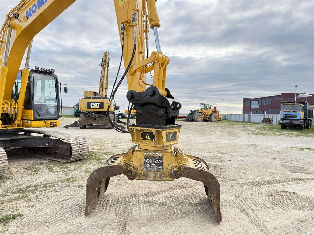 Telakaivukone Komatsu PC 240 LC-11: kuva Telakaivukone Komatsu PC 240 LC-11