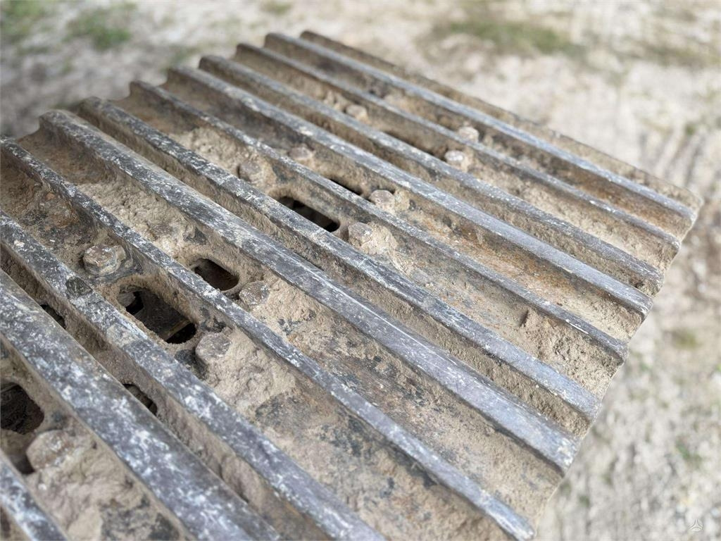 Telakaivukone Komatsu PC 240 LC-11: kuva Telakaivukone Komatsu PC 240 LC-11