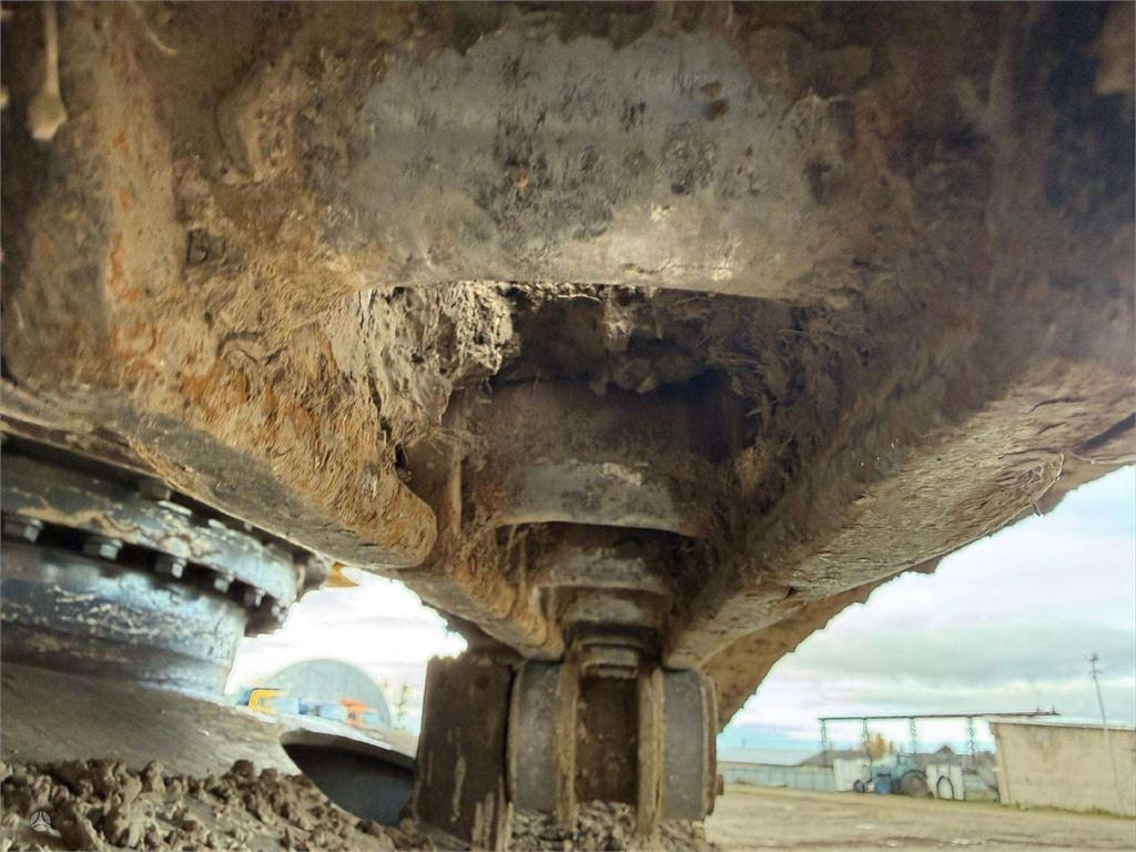 Telakaivukone Komatsu PC 360 LC-10: kuva Telakaivukone Komatsu PC 360 LC-10 Telakaivukone Komatsu PC 360 LC-10: kuva Telakaivukone Komatsu PC 360 LC-10