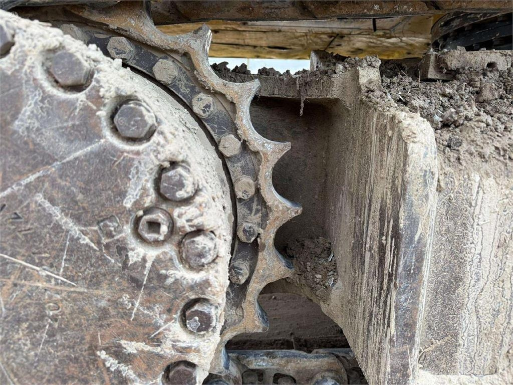 Telakaivukone Komatsu PC 360 LC-10: kuva Telakaivukone Komatsu PC 360 LC-10 Telakaivukone Komatsu PC 360 LC-10: kuva Telakaivukone Komatsu PC 360 LC-10