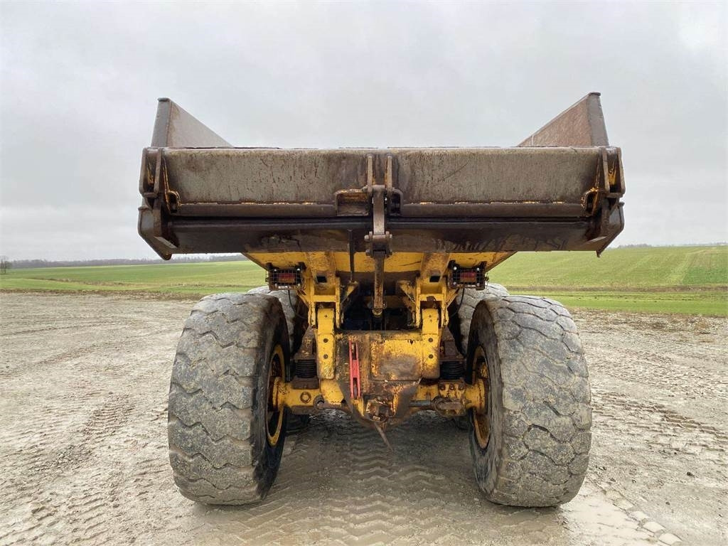 Volvo A25C , Nr.2 - Nivelkippiauto: kuva Volvo A25C , Nr.2 - Nivelkippiauto Volvo A25C , Nr.2 - Nivelkippiauto: kuva Volvo A25C , Nr.2 - Nivelkippiauto
