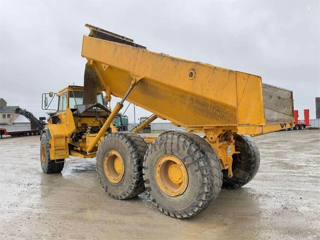 Volvo A25C , Nr.3 , EPA - Nivelkippiauto: kuva Volvo A25C , Nr.3 , EPA - Nivelkippiauto Volvo A25C , Nr.3 , EPA - Nivelkippiauto: kuva Volvo A25C , Nr.3 , EPA - Nivelkippiauto