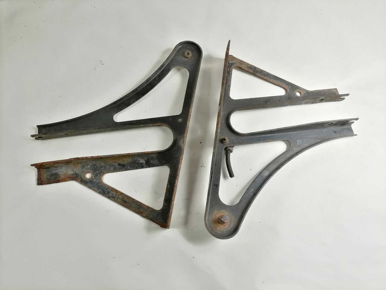 DAF Bracket 1663012 - Runko/ Alusta - Kuorma-auto: kuva DAF Bracket 1663012 - Runko/ Alusta - Kuorma-auto DAF Bracket 1663012 - Runko/ Alusta - Kuorma-auto: kuva DAF Bracket 1663012 - Runko/ Alusta - Kuorma-auto