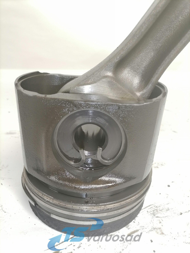 DAF Connecting rod + piston 1747552 - Männät/ Renkaat/ Tulkat - Kuorma-auto: kuva  DAF Connecting rod + piston 1747552 - Männät/ Renkaat/ Tulkat - Kuorma-auto DAF Connecting rod + piston 1747552 - Männät/ Renkaat/ Tulkat - Kuorma-auto: kuva  DAF Connecting rod + piston 1747552 - Männät/ Renkaat/ Tulkat - Kuorma-auto