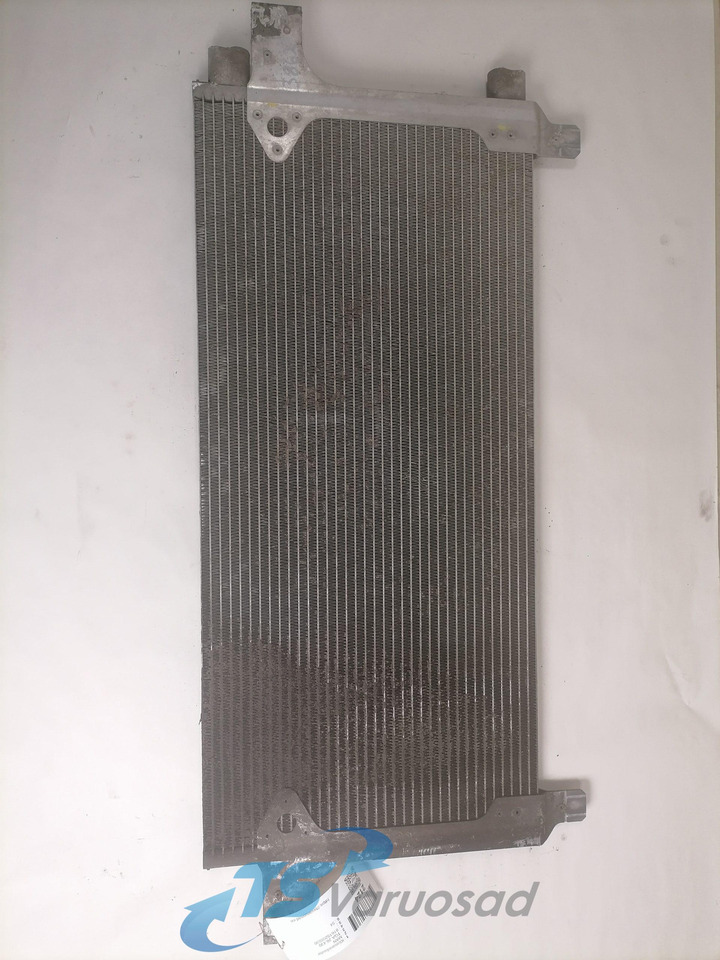 MAN A/C radiator 81619200030 - Lämmitys/ Tuuletus - Kuorma-auto: kuva MAN A/C radiator 81619200030 - Lämmitys/ Tuuletus - Kuorma-auto MAN A/C radiator 81619200030 - Lämmitys/ Tuuletus - Kuorma-auto: kuva MAN A/C radiator 81619200030 - Lämmitys/ Tuuletus - Kuorma-auto