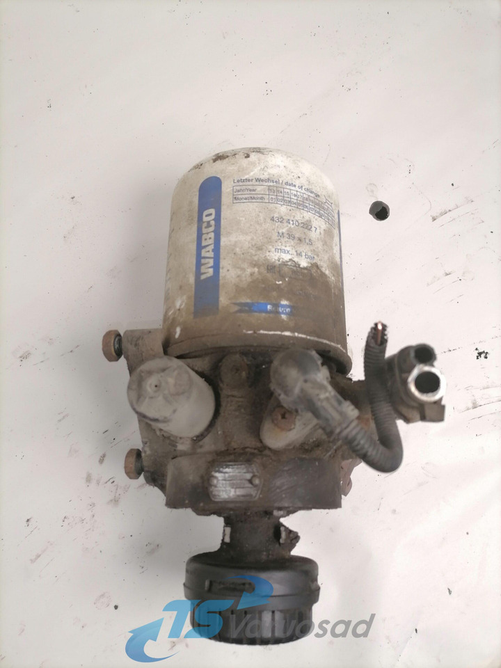 MAN Air dryer LA8212 - Jarruventtiili - Kuorma-auto: kuva MAN Air dryer LA8212 - Jarruventtiili - Kuorma-auto MAN Air dryer LA8212 - Jarruventtiili - Kuorma-auto: kuva MAN Air dryer LA8212 - Jarruventtiili - Kuorma-auto