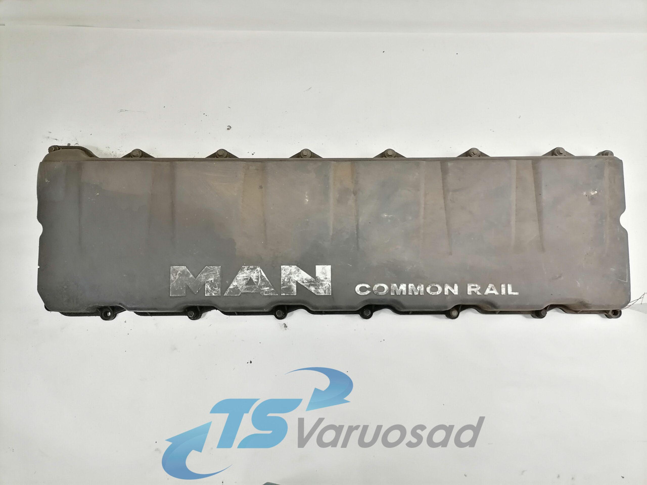 MAN Valve cover 51034016014 - Sylinteripää - Kuorma-auto: kuva MAN Valve cover 51034016014 - Sylinteripää - Kuorma-auto MAN Valve cover 51034016014 - Sylinteripää - Kuorma-auto: kuva MAN Valve cover 51034016014 - Sylinteripää - Kuorma-auto