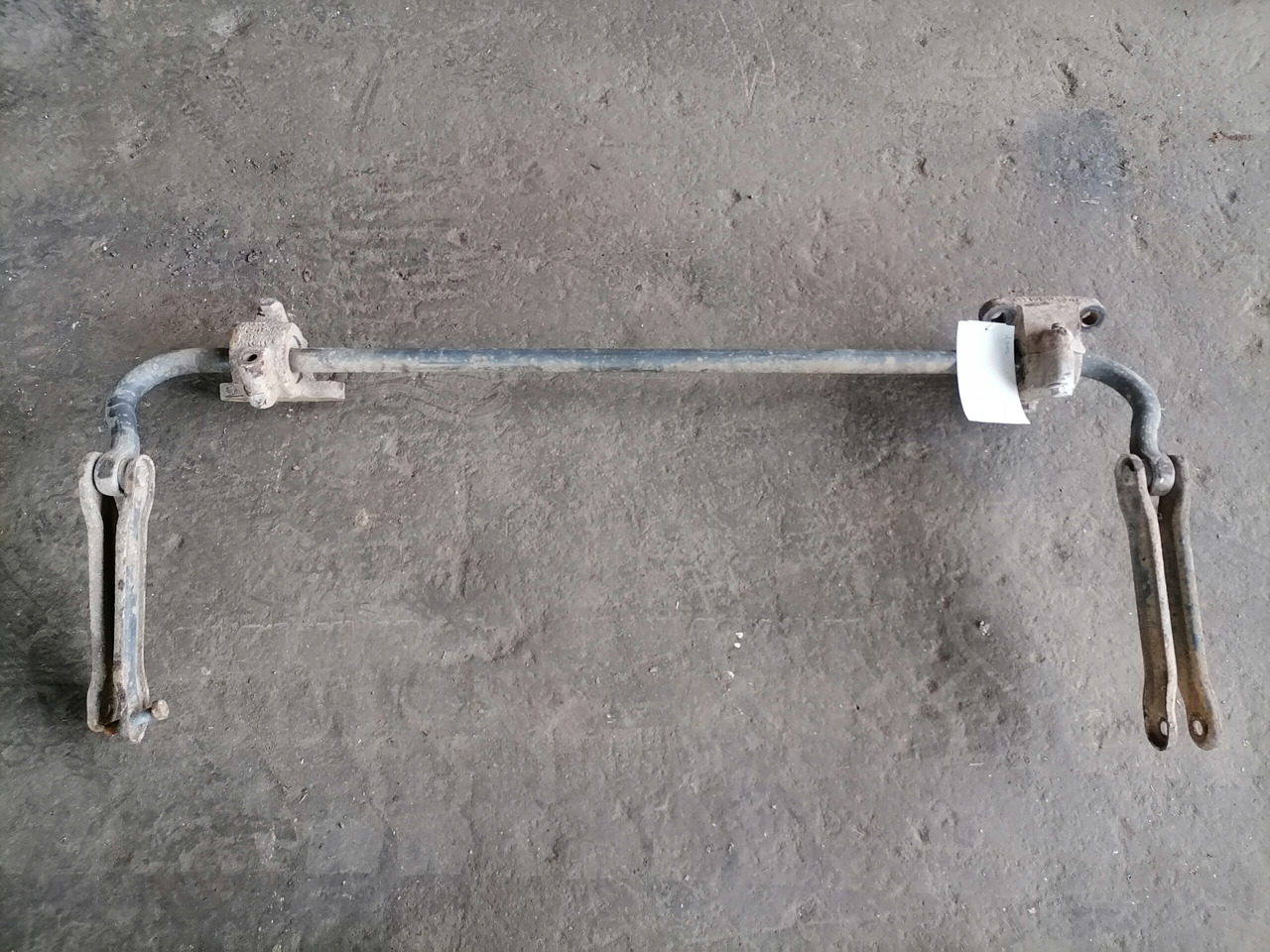 MB Anti-roll bar A9703200411 - Kallistuksenvakaaja - Kuorma-auto: kuva  MB Anti-roll bar A9703200411 - Kallistuksenvakaaja - Kuorma-auto MB Anti-roll bar A9703200411 - Kallistuksenvakaaja - Kuorma-auto: kuva  MB Anti-roll bar A9703200411 - Kallistuksenvakaaja - Kuorma-auto