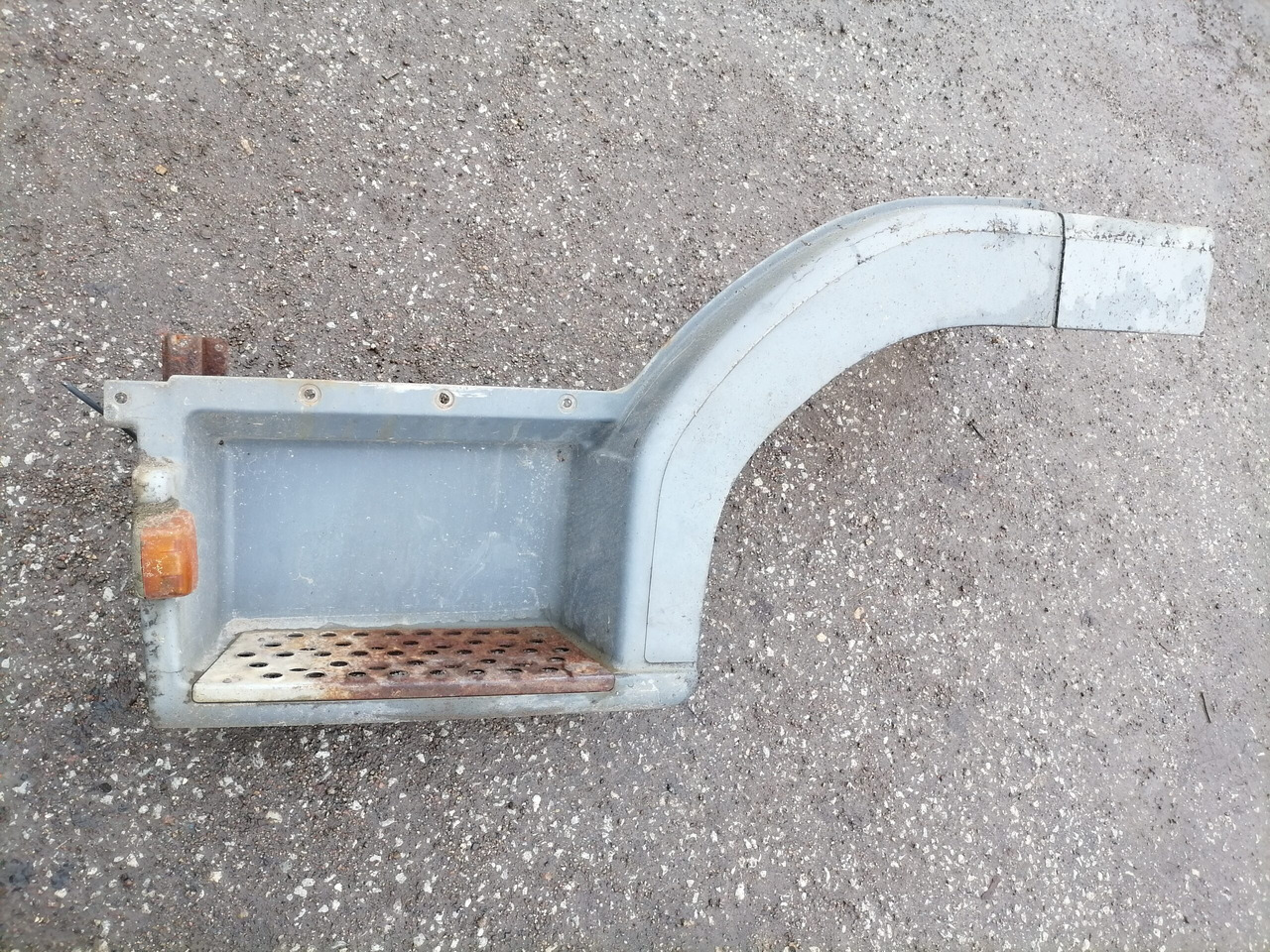 MB Astmelaua plastik 9736602601 - Askelma - Kuorma-auto: kuva  MB Astmelaua plastik 9736602601 - Askelma - Kuorma-auto MB Astmelaua plastik 9736602601 - Askelma - Kuorma-auto: kuva  MB Astmelaua plastik 9736602601 - Askelma - Kuorma-auto