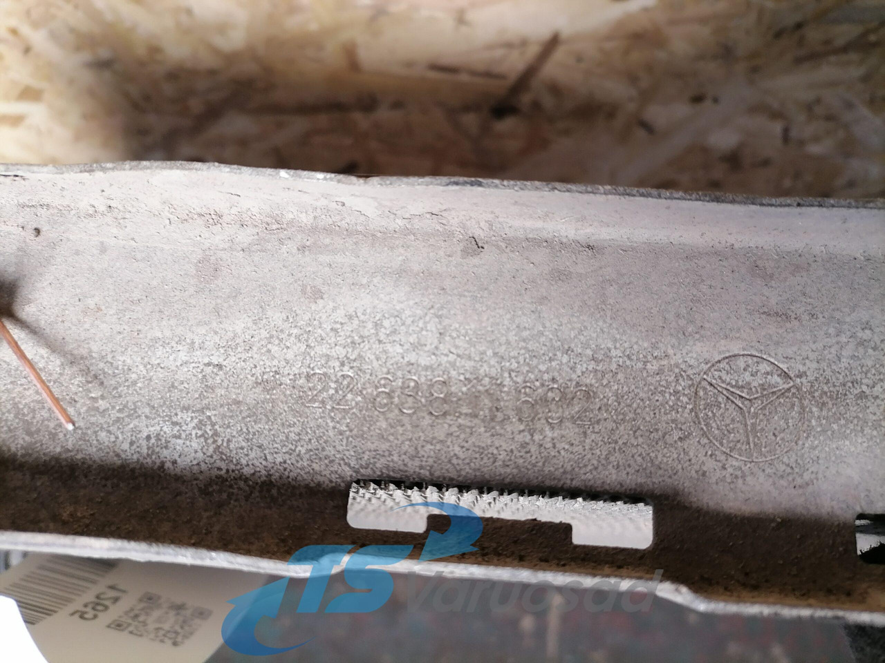 MB Cooling radiator A9705000403 - Jäähdytin - Kuorma-auto: kuva  MB Cooling radiator A9705000403 - Jäähdytin - Kuorma-auto MB Cooling radiator A9705000403 - Jäähdytin - Kuorma-auto: kuva  MB Cooling radiator A9705000403 - Jäähdytin - Kuorma-auto