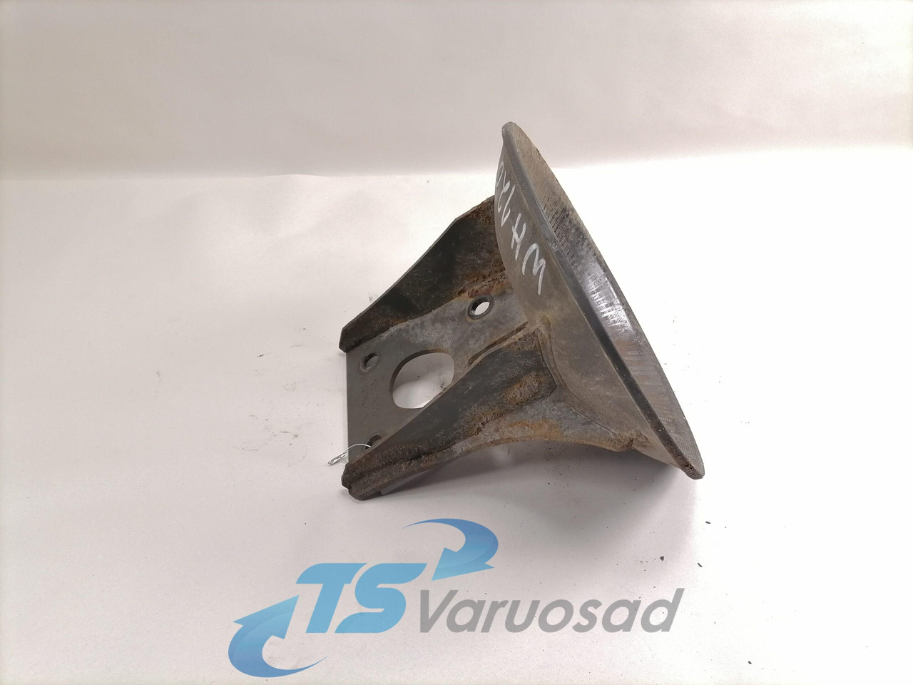 Mercedes-Benz Air spring bracket A9423200235 - Ilmaripustin - Kuorma-auto: kuva Mercedes-Benz Air spring bracket A9423200235 - Ilmaripustin - Kuorma-auto Mercedes-Benz Air spring bracket A9423200235 - Ilmaripustin - Kuorma-auto: kuva Mercedes-Benz Air spring bracket A9423200235 - Ilmaripustin - Kuorma-auto