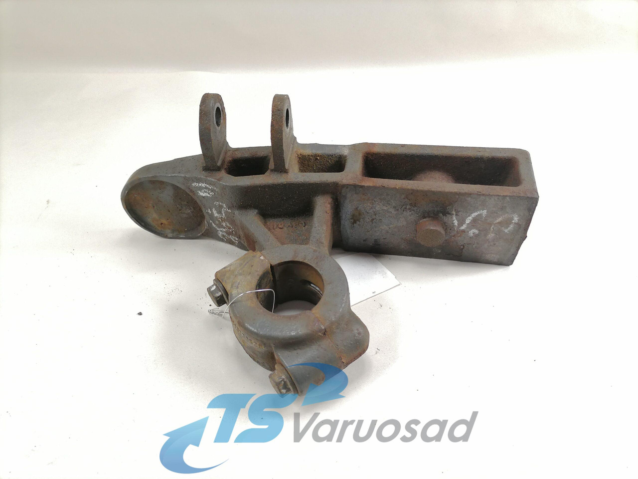 Mercedes-Benz Anti-roll bar bracket A9433232884 - Kallistuksenvakaaja - Kuorma-auto: kuva Mercedes-Benz Anti-roll bar bracket A9433232884 - Kallistuksenvakaaja - Kuorma-auto Mercedes-Benz Anti-roll bar bracket A9433232884 - Kallistuksenvakaaja - Kuorma-auto: kuva Mercedes-Benz Anti-roll bar bracket A9433232884 - Kallistuksenvakaaja - Kuorma-auto