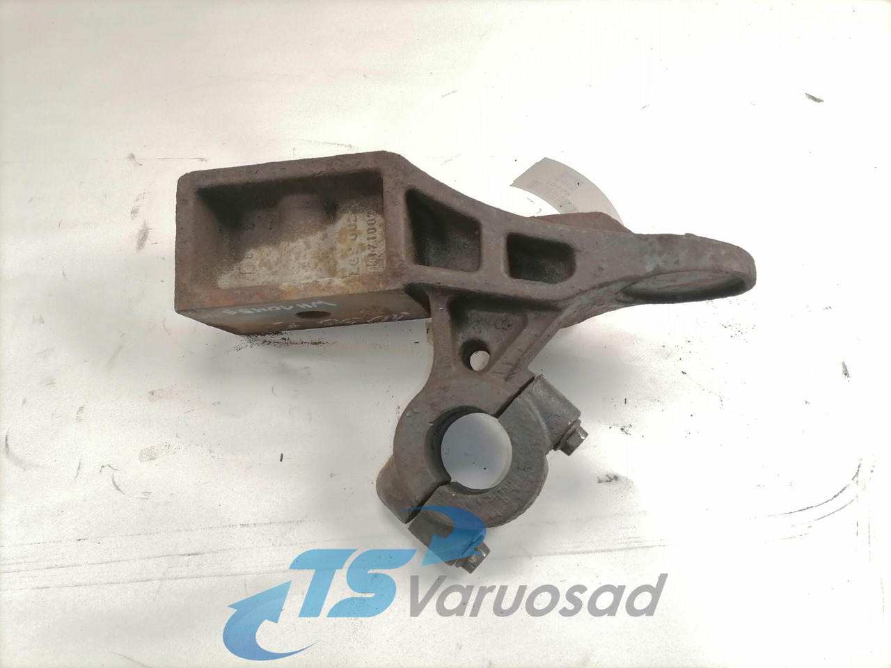 Mercedes-Benz Anti-roll bar bracket A9433234684 - Kallistuksenvakaaja - Kuorma-auto: kuva Mercedes-Benz Anti-roll bar bracket A9433234684 - Kallistuksenvakaaja - Kuorma-auto Mercedes-Benz Anti-roll bar bracket A9433234684 - Kallistuksenvakaaja - Kuorma-auto: kuva Mercedes-Benz Anti-roll bar bracket A9433234684 - Kallistuksenvakaaja - Kuorma-auto