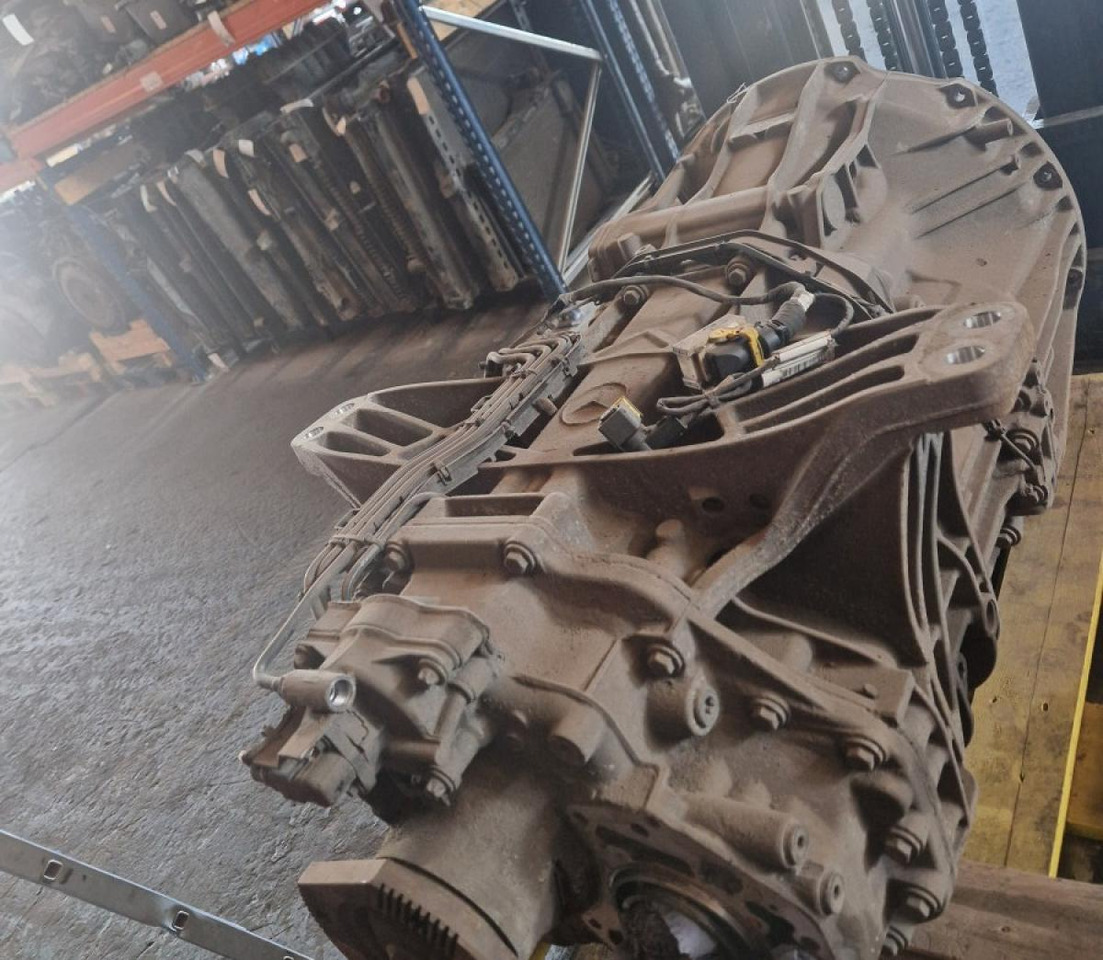 Mercedes-Benz Käigukast G 281-12 A0012603600 - Vaihdelaatikko ja osat - Kuorma-auto: kuva Mercedes-Benz Käigukast G 281-12 A0012603600 - Vaihdelaatikko ja osat - Kuorma-auto Mercedes-Benz Käigukast G 281-12 A0012603600 - Vaihdelaatikko ja osat - Kuorma-auto: kuva Mercedes-Benz Käigukast G 281-12 A0012603600 - Vaihdelaatikko ja osat - Kuorma-auto