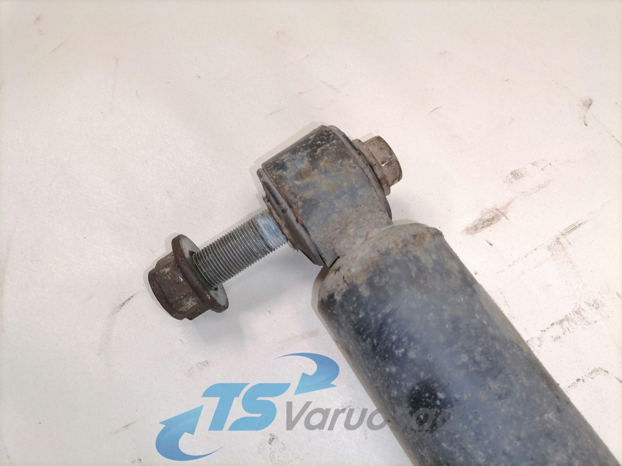 Mercedes-Benz Rear axel shock absorber A0053261200 - Iskunvaimentaja - Kuorma-auto: kuva Mercedes-Benz Rear axel shock absorber A0053261200 - Iskunvaimentaja - Kuorma-auto Mercedes-Benz Rear axel shock absorber A0053261200 - Iskunvaimentaja - Kuorma-auto: kuva Mercedes-Benz Rear axel shock absorber A0053261200 - Iskunvaimentaja - Kuorma-auto