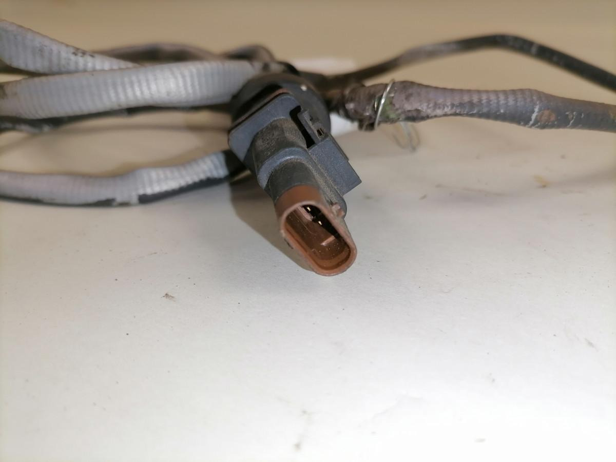 Scania Andur, heitgaaside temperatuur 2479071 - Anturi - Kuorma-auto: kuva Scania Andur, heitgaaside temperatuur 2479071 - Anturi - Kuorma-auto Scania Andur, heitgaaside temperatuur 2479071 - Anturi - Kuorma-auto: kuva Scania Andur, heitgaaside temperatuur 2479071 - Anturi - Kuorma-auto