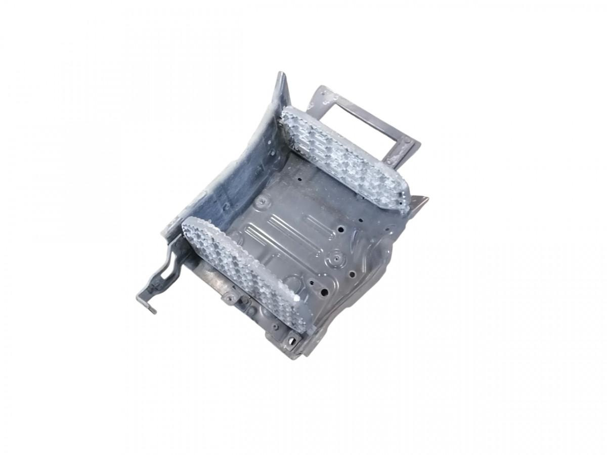 Scania Astmelaua u-plekk, parem 2553995 - Askelma - Kuorma-auto: kuva Scania Astmelaua u-plekk, parem 2553995 - Askelma - Kuorma-auto Scania Astmelaua u-plekk, parem 2553995 - Askelma - Kuorma-auto: kuva Scania Astmelaua u-plekk, parem 2553995 - Askelma - Kuorma-auto