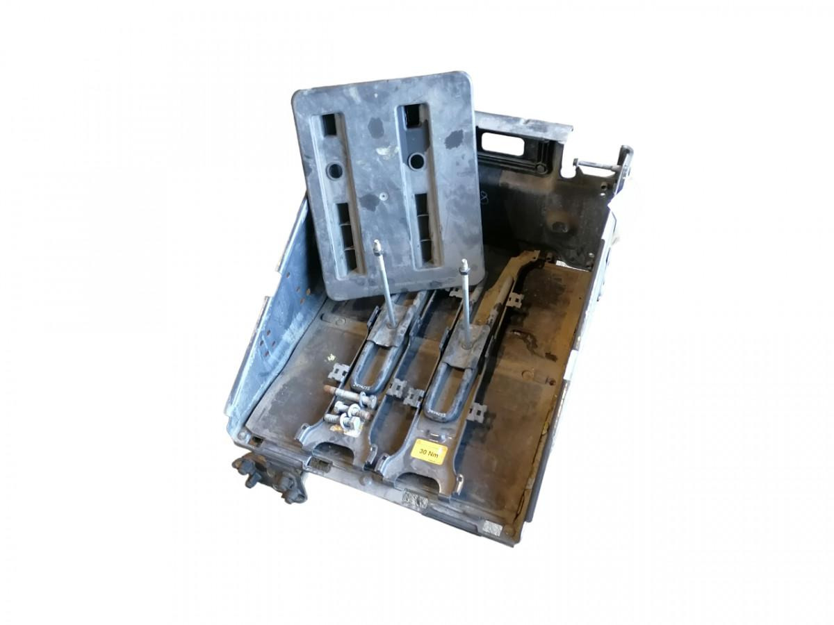 Scania Battery box 2577204 - Akku - Kuorma-auto: kuva Scania Battery box 2577204 - Akku - Kuorma-auto Scania Battery box 2577204 - Akku - Kuorma-auto: kuva Scania Battery box 2577204 - Akku - Kuorma-auto